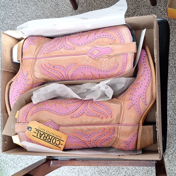 Corral Western boots Size 8 Fluorescent - Picture 4 of 7
